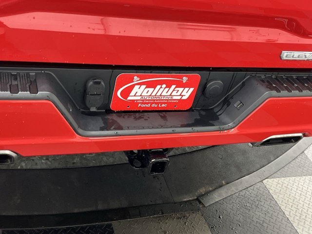 Used 2021 Cardinal Red GMC Elevation image 31