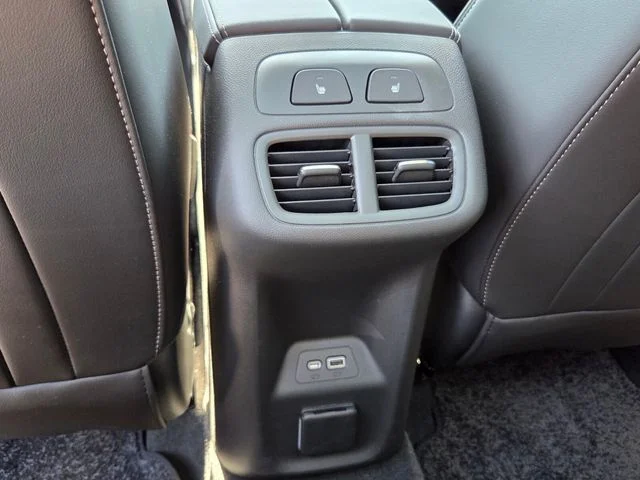 Used 2023 Gray Buick Avenir image 13