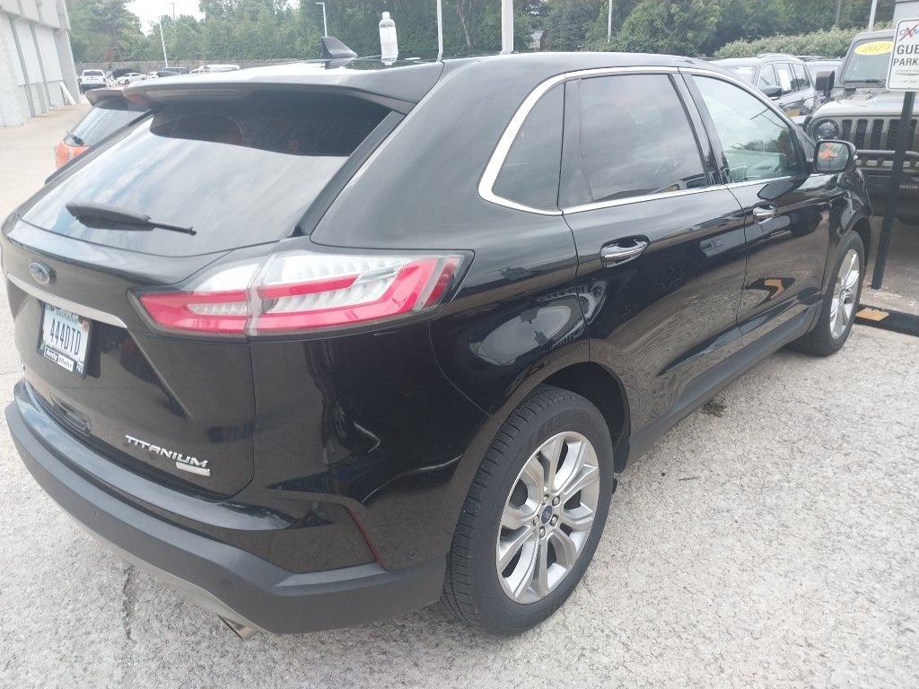 Used 2019 Agate Black Metallic Ford Titanium image 3