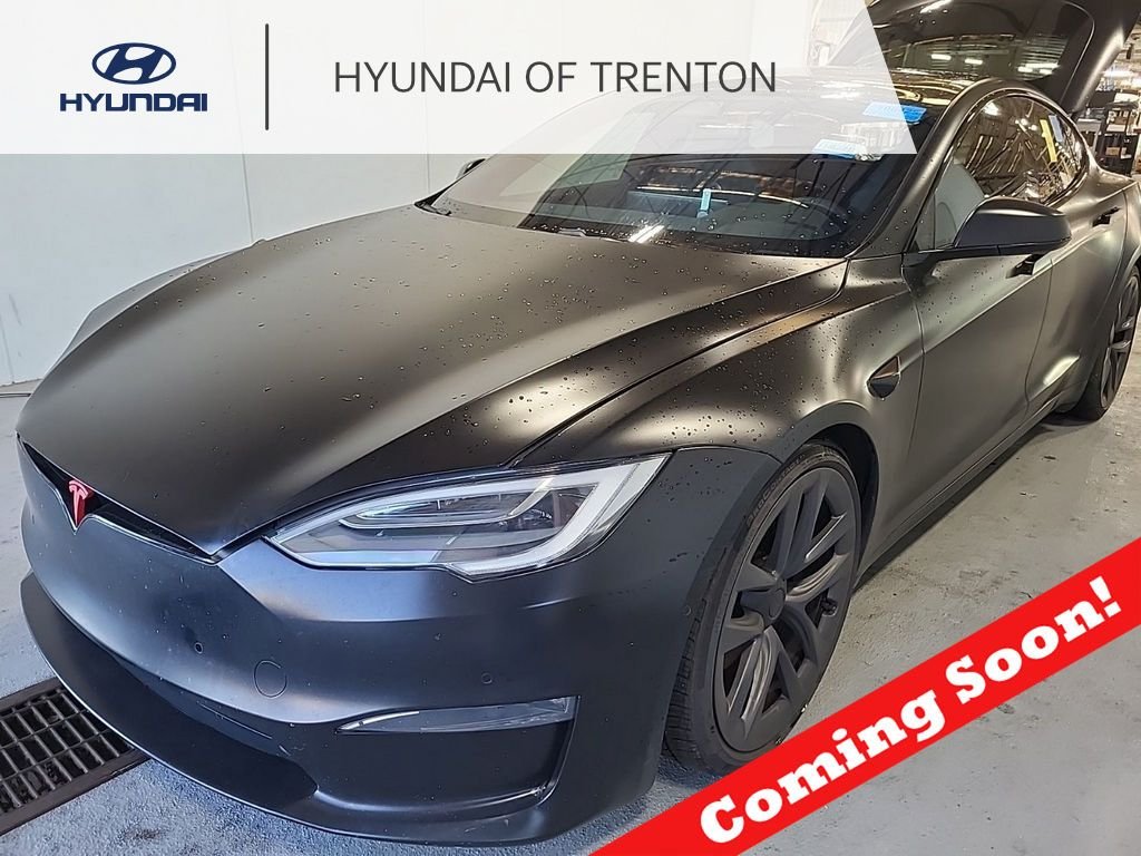 2022 Tesla Model S Plaid's photo