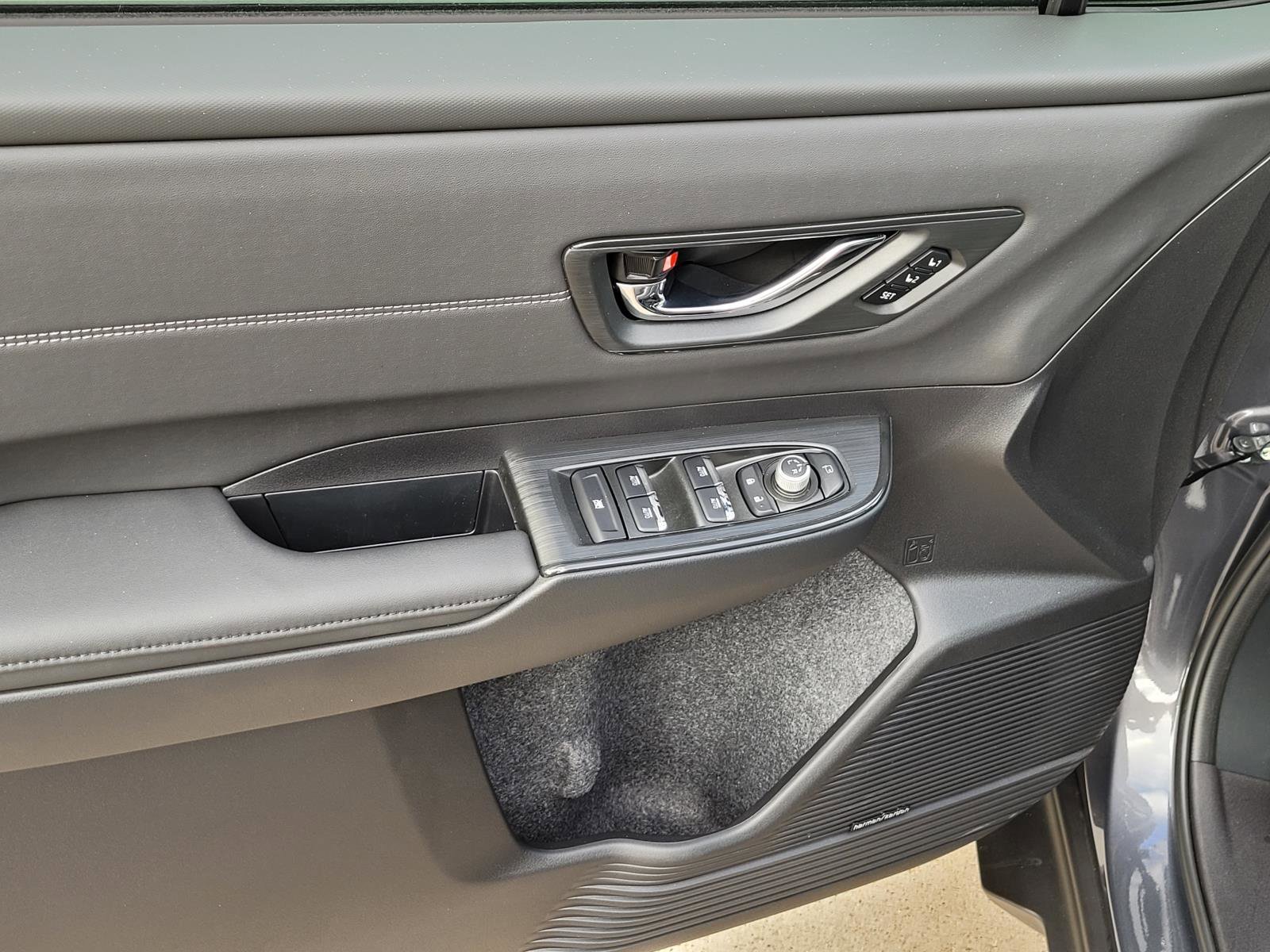 New 2026 MAGNETITE GRAY METALLIC Subaru Touring XT image 4