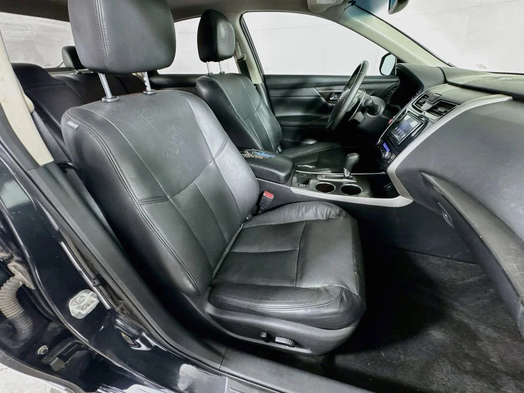 Used 2015 Blue Nissan 3.5 SL image 34