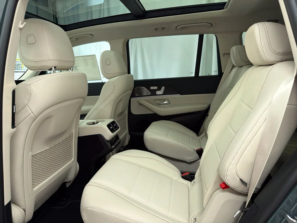 New 2027  Mercedes-Benz GLS 450 image 20