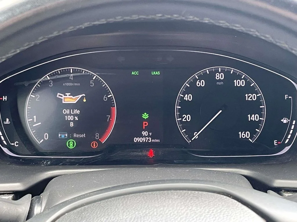 Used 2018  Honda Sport image 30