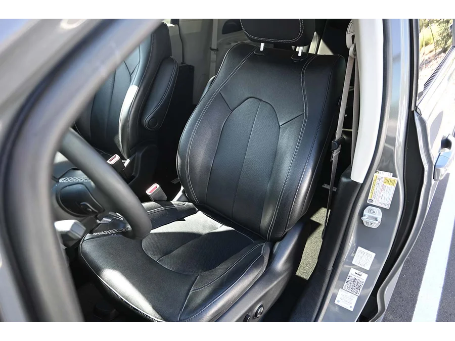 2022 Chrysler Pacifica Touring L - Photo 14