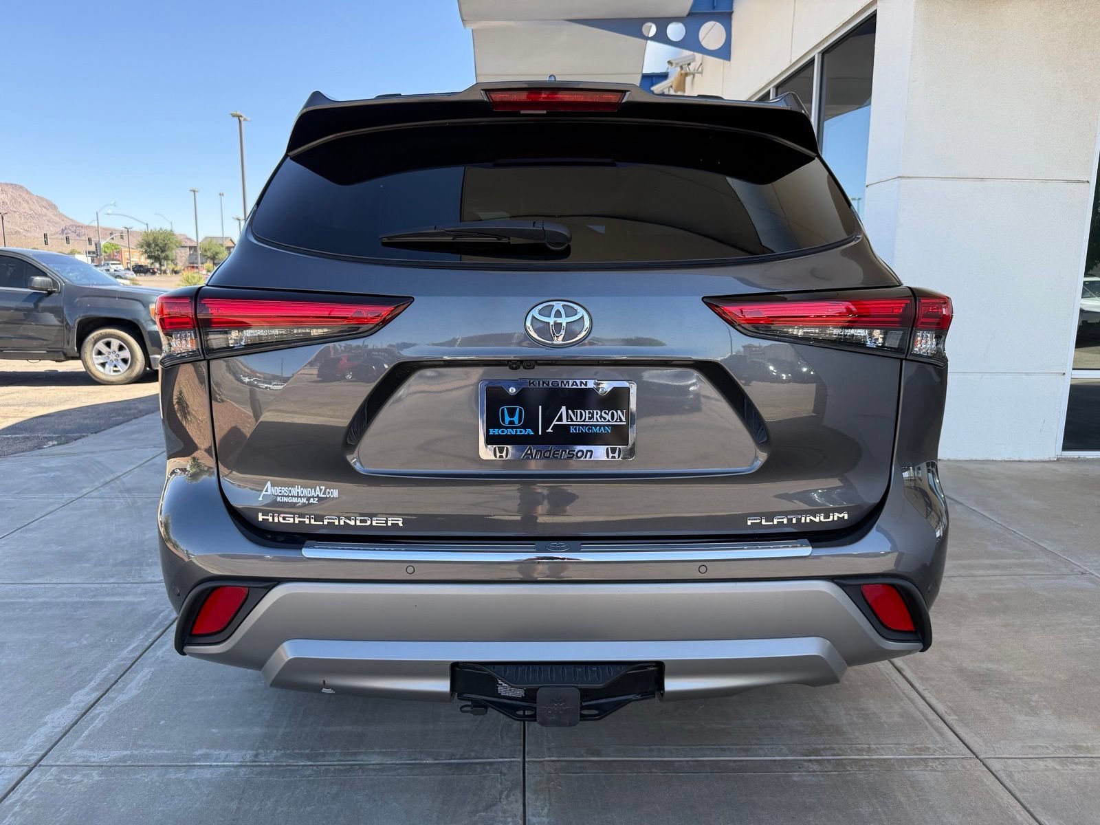 Used 2021 Gray Toyota Platinum image 7