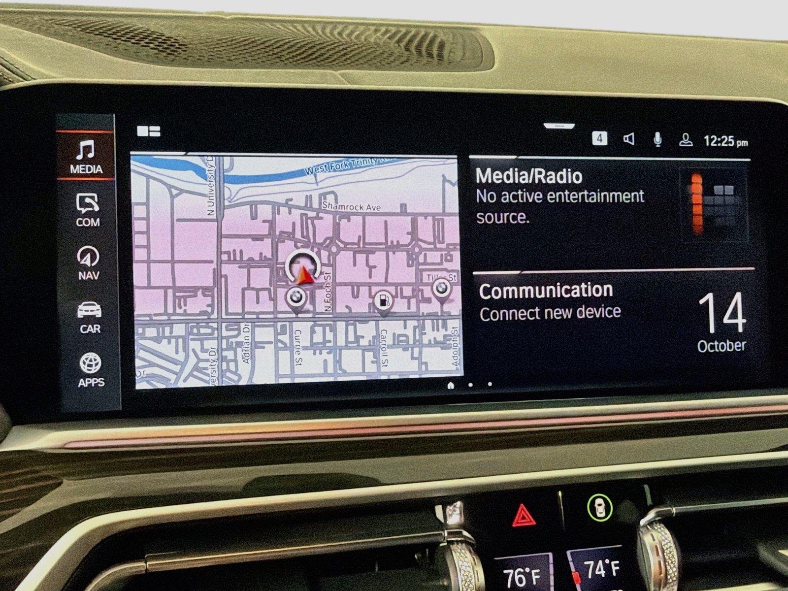 Used 2023 Mineral White Metallic BMW sDrive40i image 13