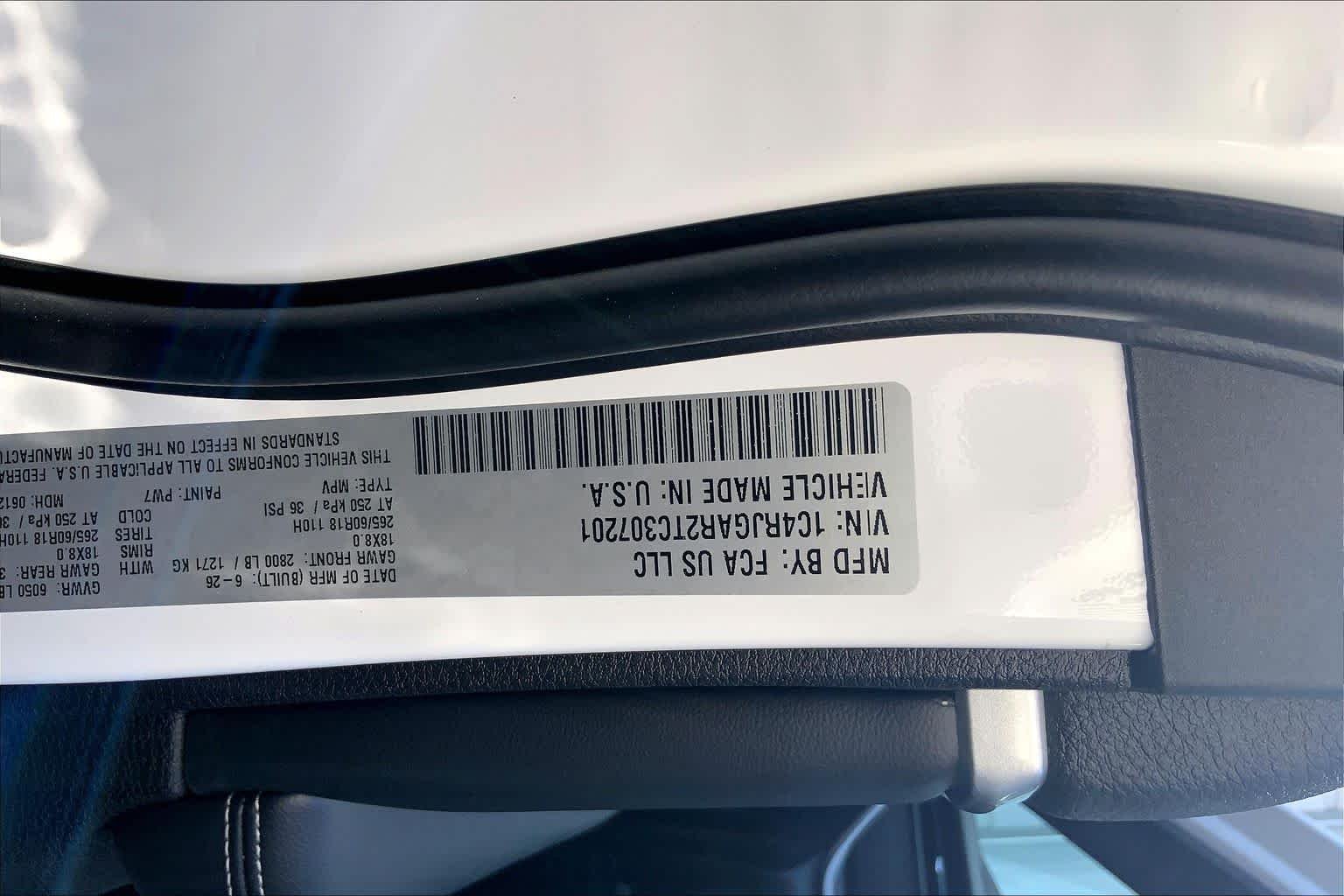 New 2026 Bright White Clearcoat Jeep Laredo Altitude image 20