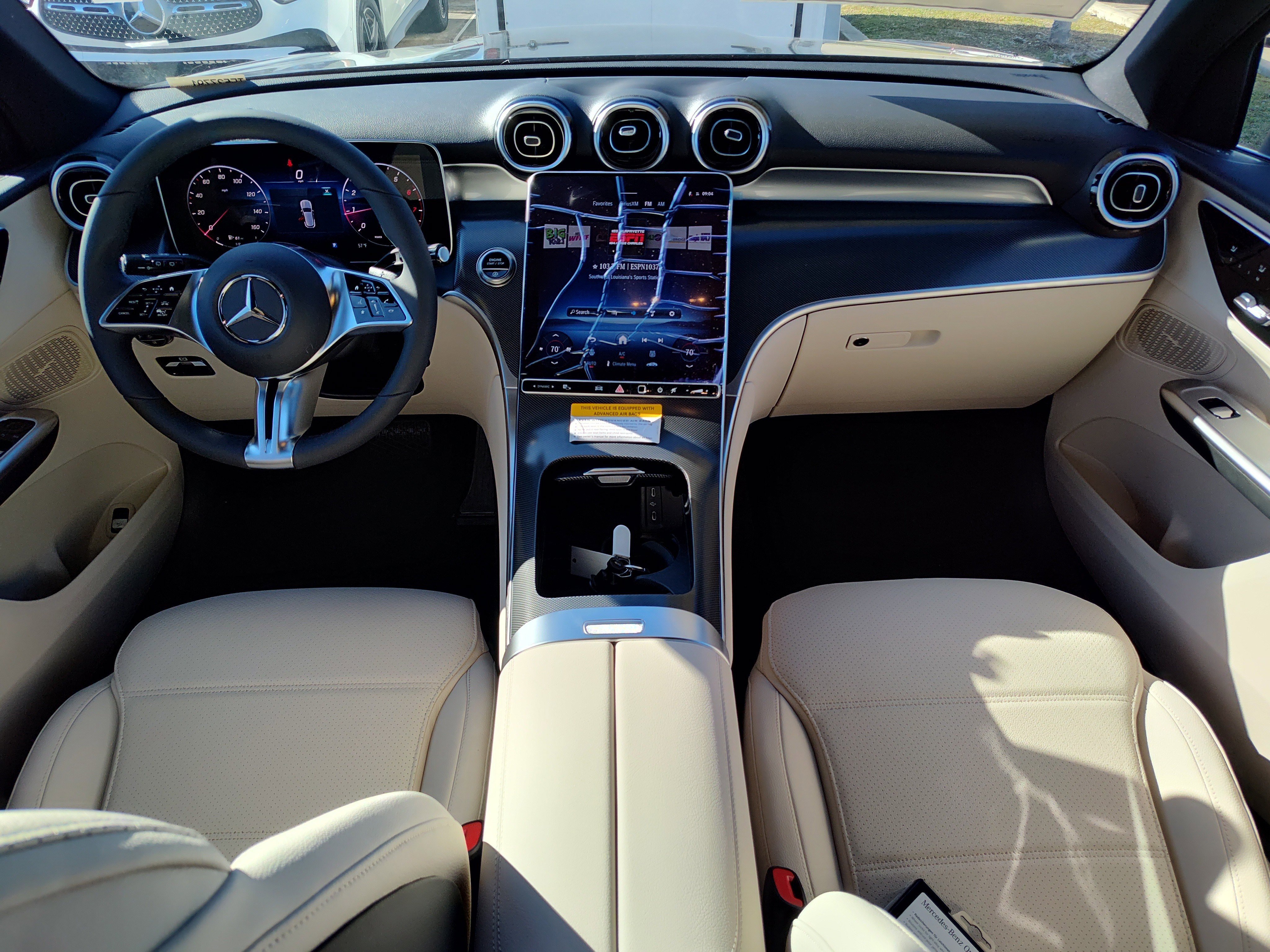 New 2026 Graphite Grey Metallic Mercedes-Benz GLC 300 image 24