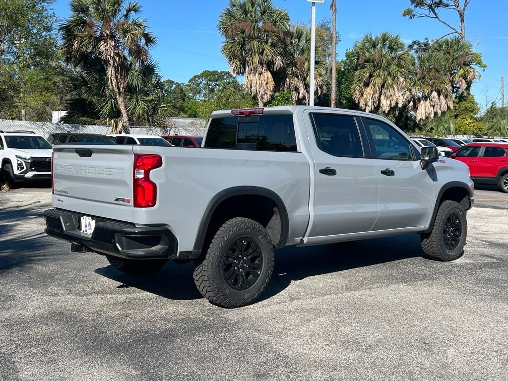 2025 Chevrolet Silverado 1500 ZR2 - Photo 7