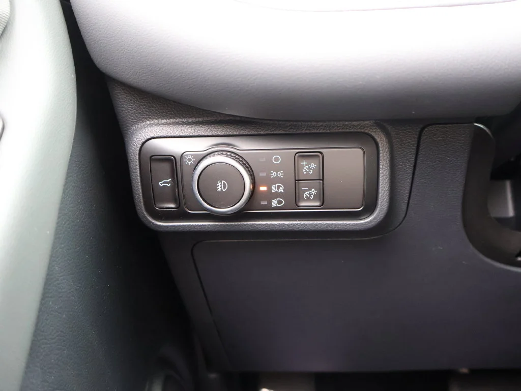 New 2026 Agate Black Metallic Ford Active image 32