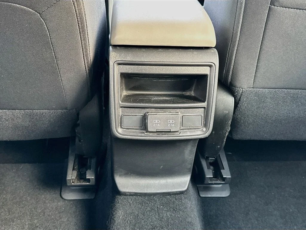 Used 2023 Green Subaru Base image 29