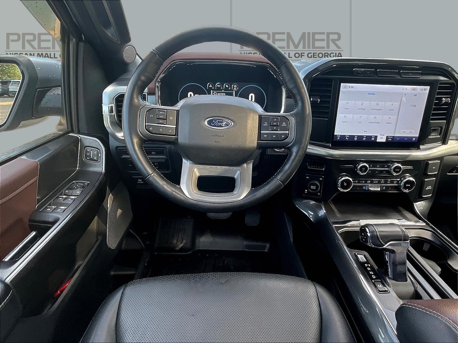 Used 2022 Silver Ford Lariat image 11