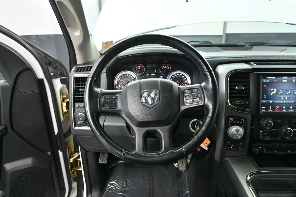 Used 2018 White Ram Sport image 20