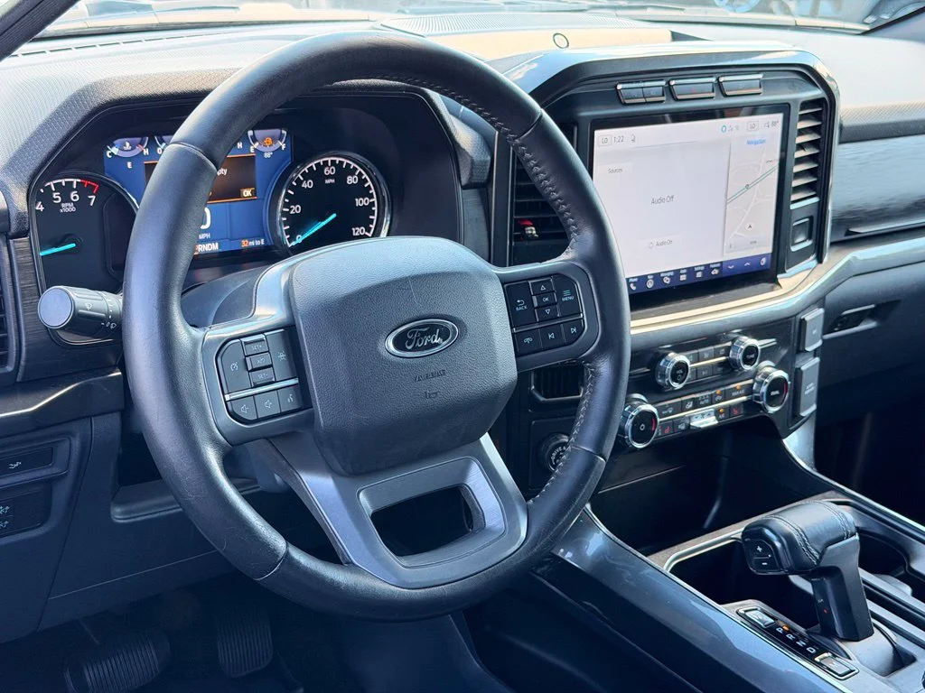 Used 2022 Blue Ford XLT image 22