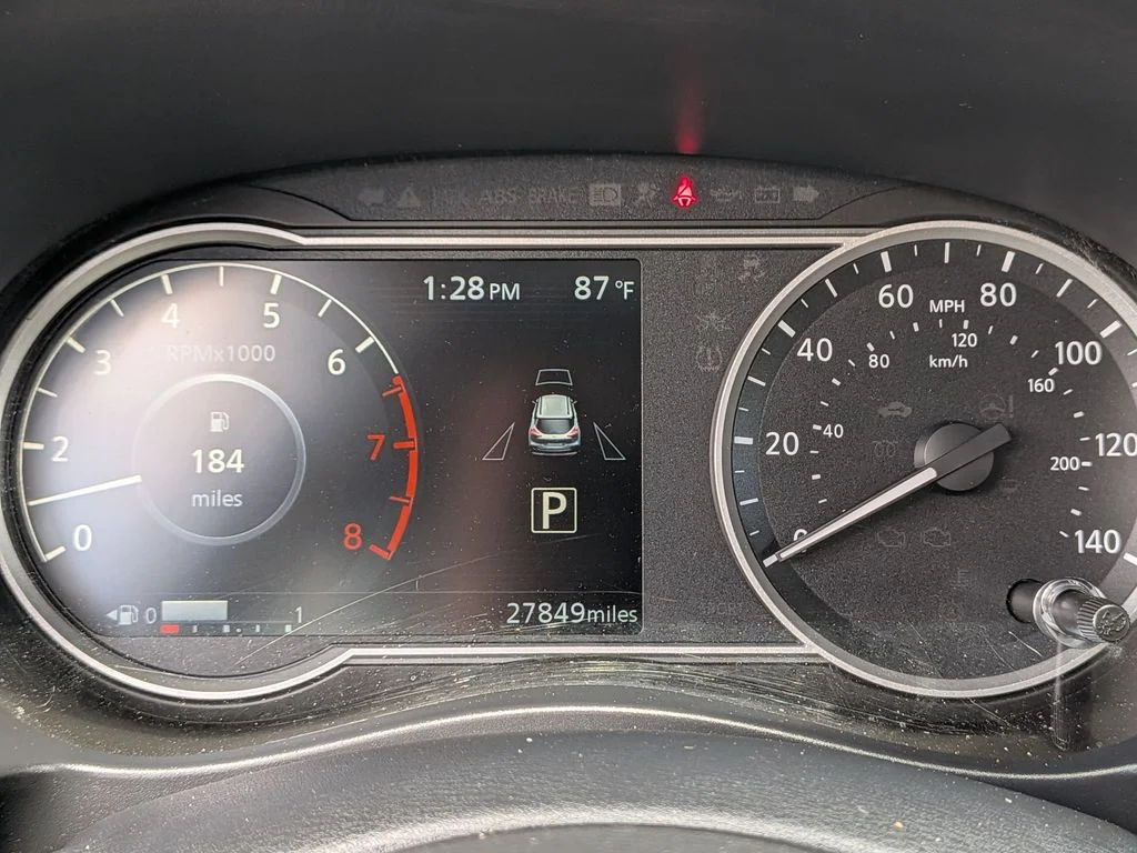 Used 2018 Red Nissan SV image 14