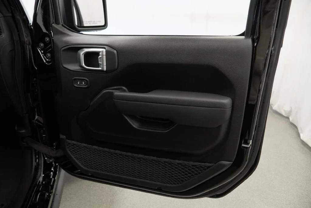 New 2027 Black Clear-Coat Exterior Paint Jeep Willys image 34