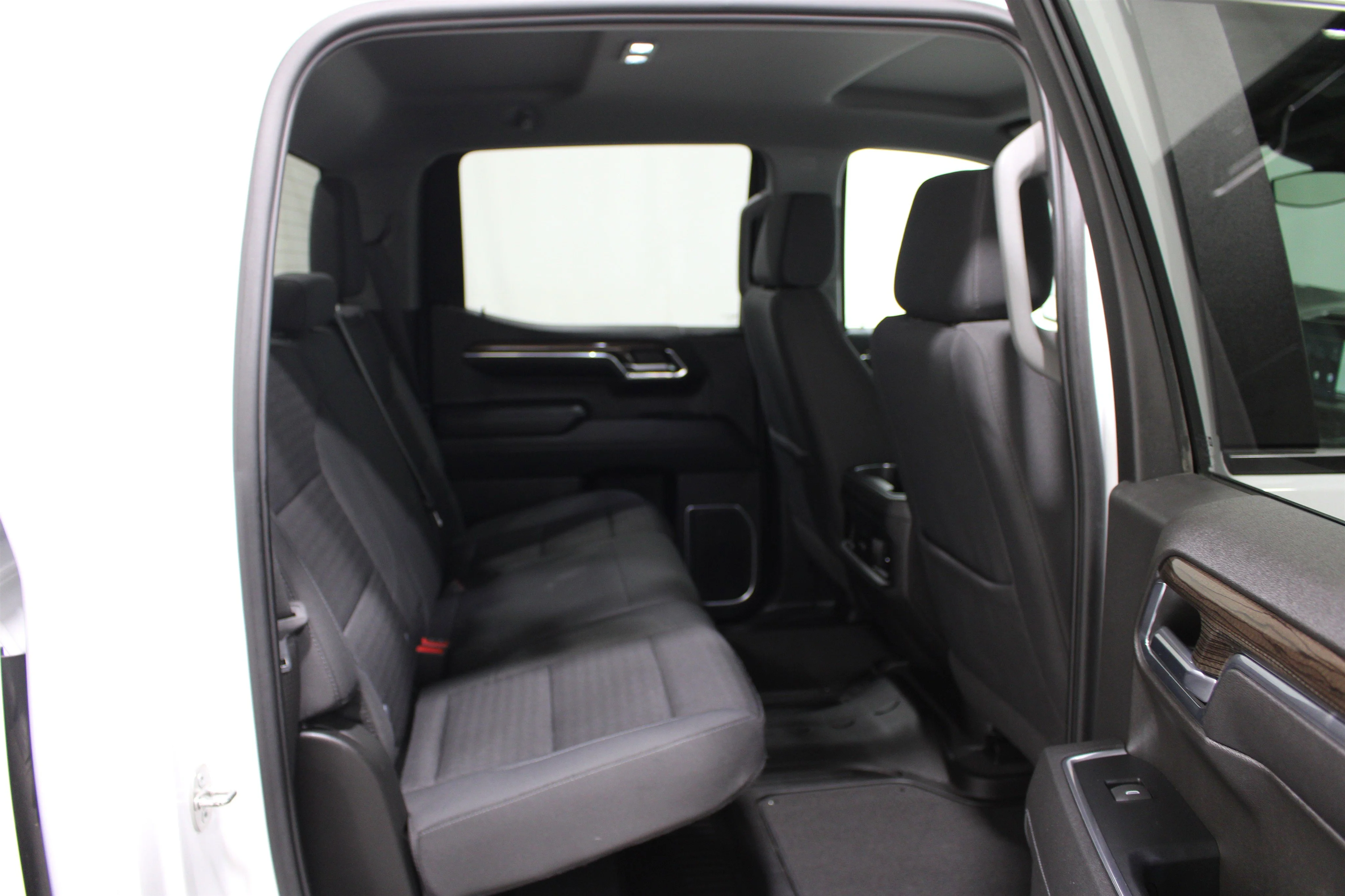 2023 Chevrolet Silverado 1500 RST - Photo 22