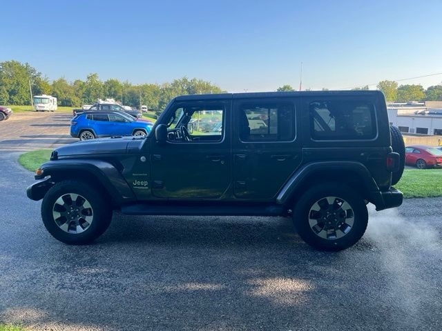 Used 2022 Crystal Metallic Jeep Unlimited Sahara image 6