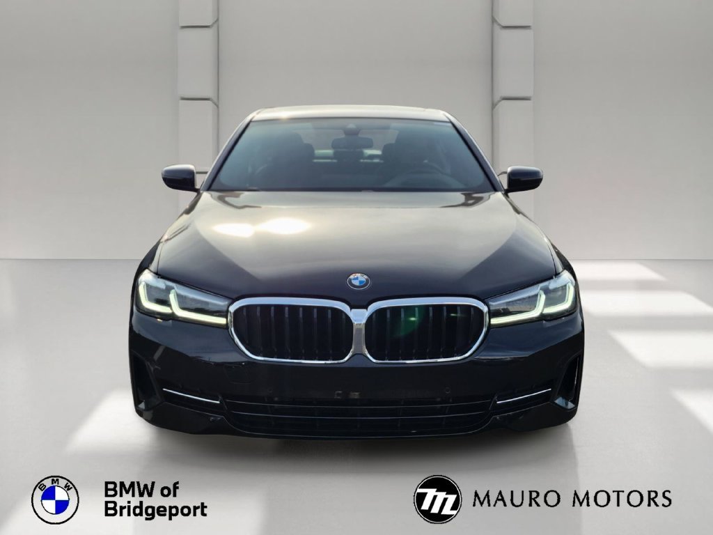 Used 2023 Black BMW 530i xDrive image 9