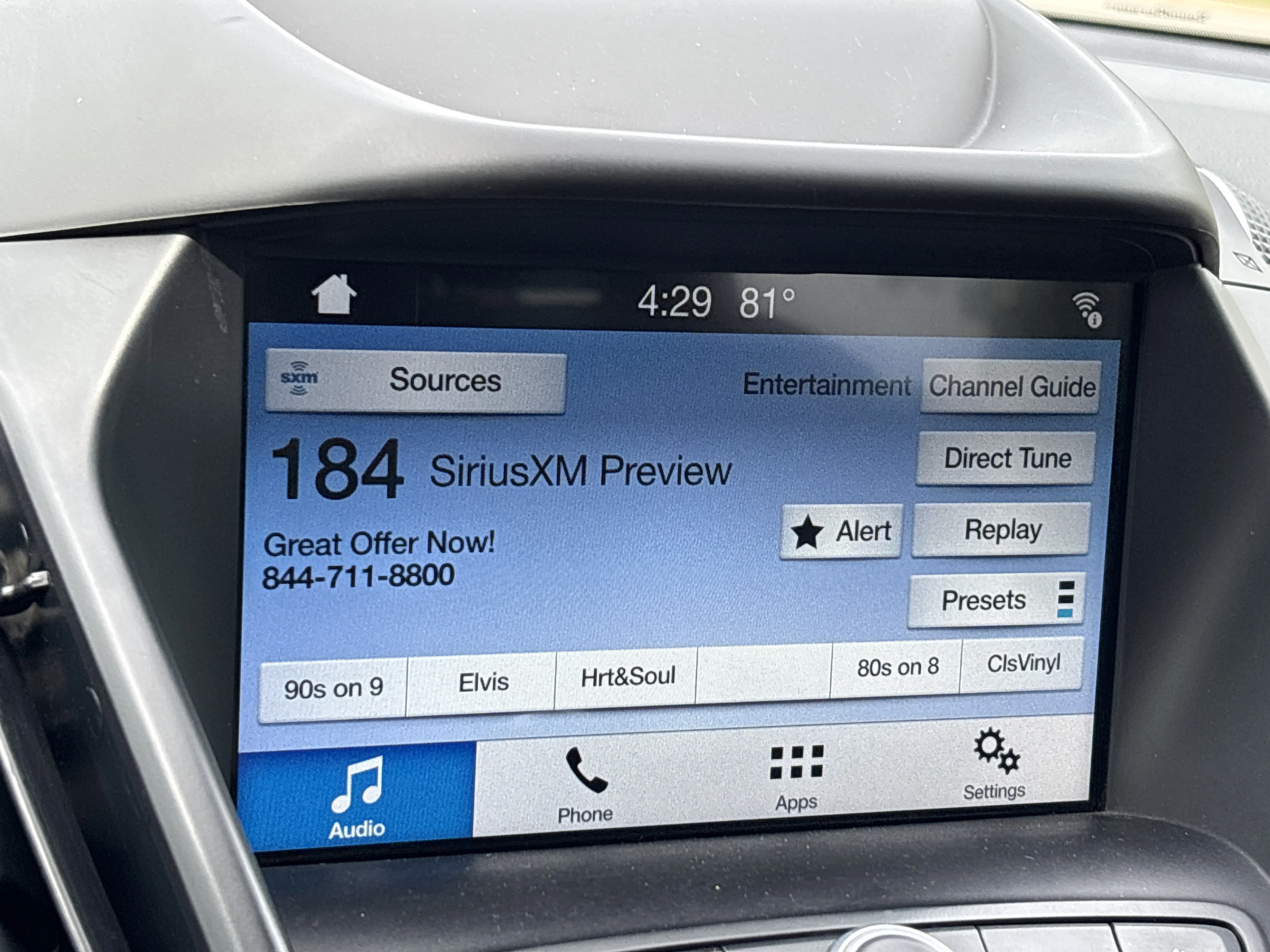 Used 2019 Ingot Silver Metallic Ford SEL image 31