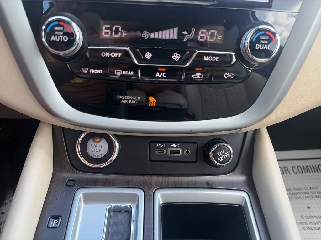 Used 2020 Cayenne Red Metallic Nissan Platinum image 18