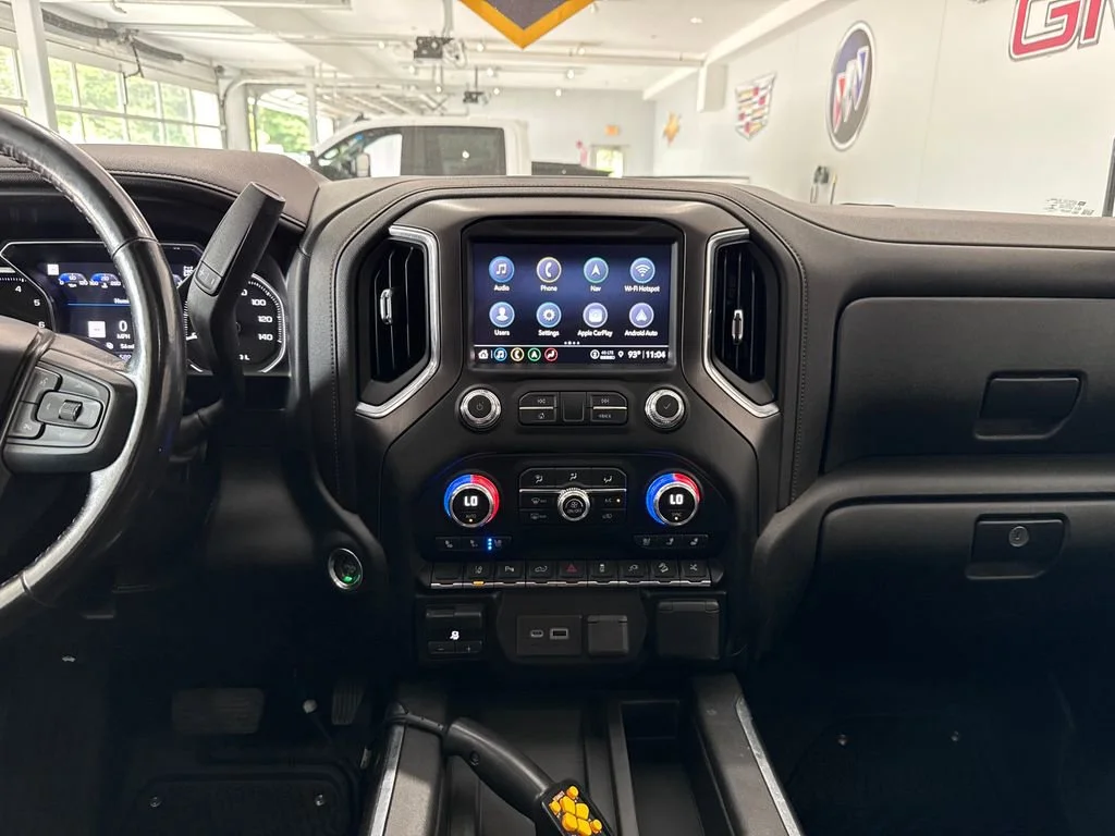 Certified Used 2021 SUMMIT WHITE GMC AT4 image 19