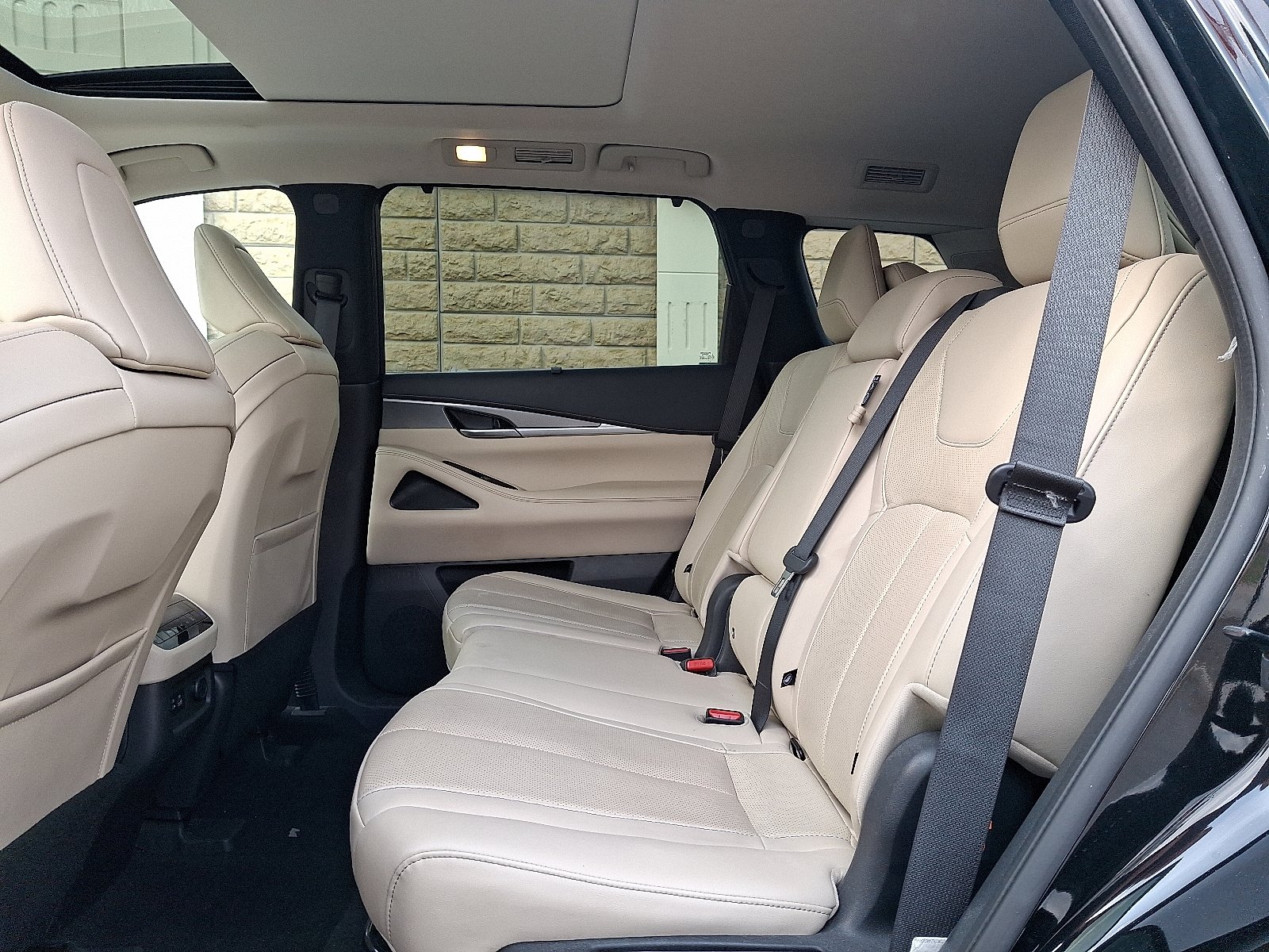 2022 INFINITI QX60 LUXE - Photo 10