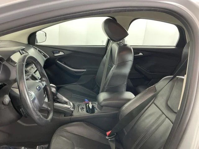 Used 2014 Silver Ford Titanium image 14