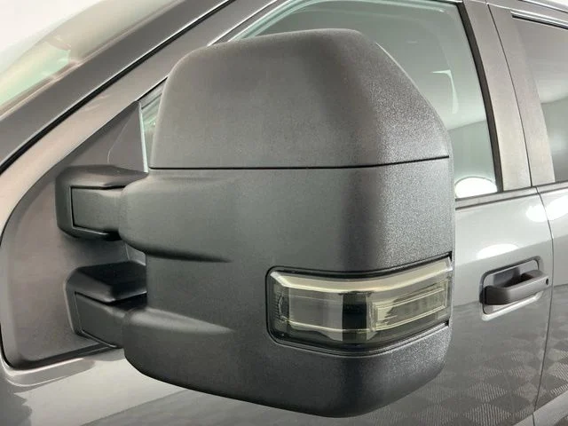 Used 2018 Magnetic Ford XL image 9