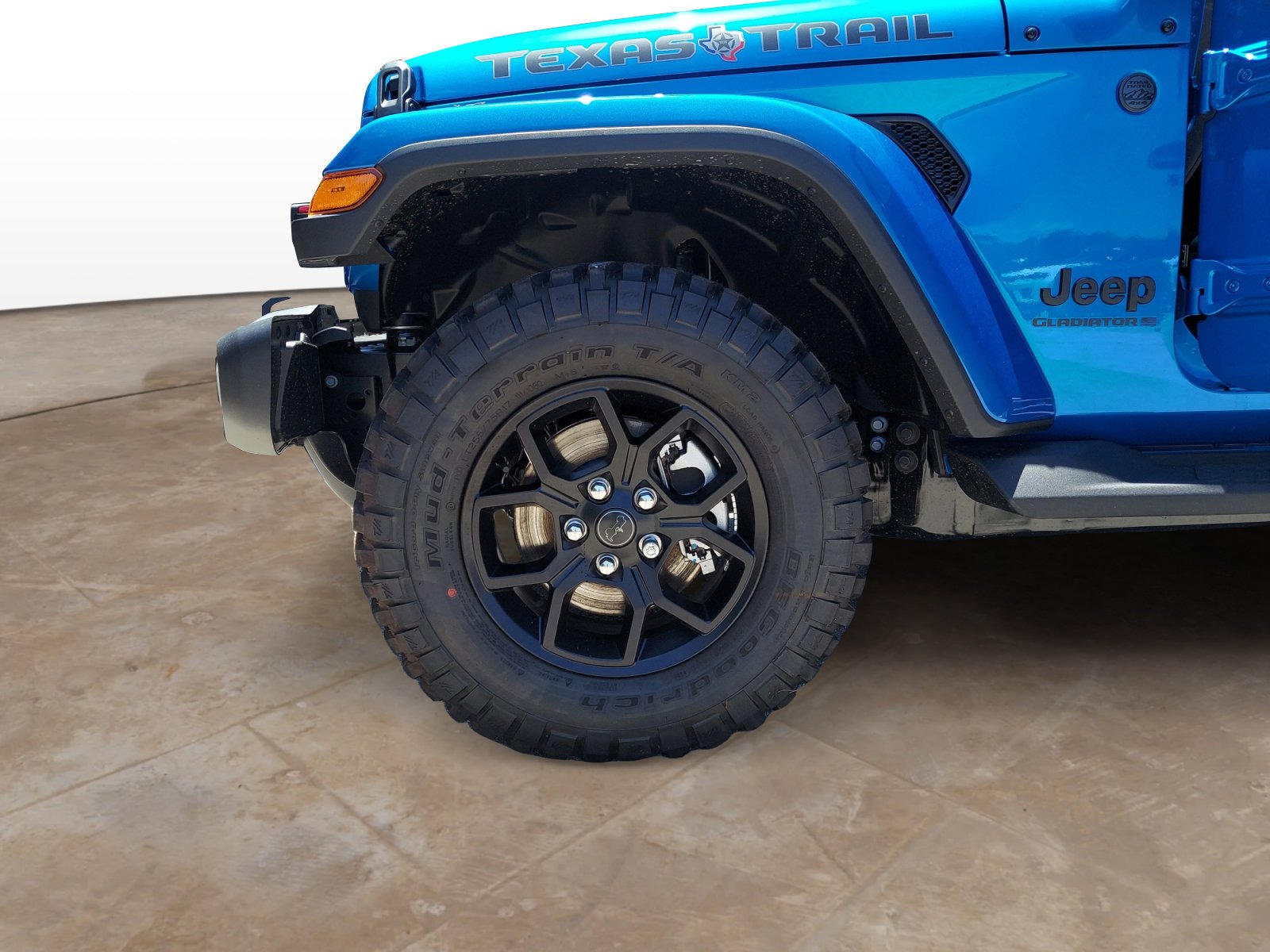 New 2026 Hydro Blue Pearlcoat Jeep Texas Trail image 29