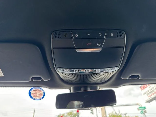 Used 2021  Mercedes-Benz GLC 300 image 39
