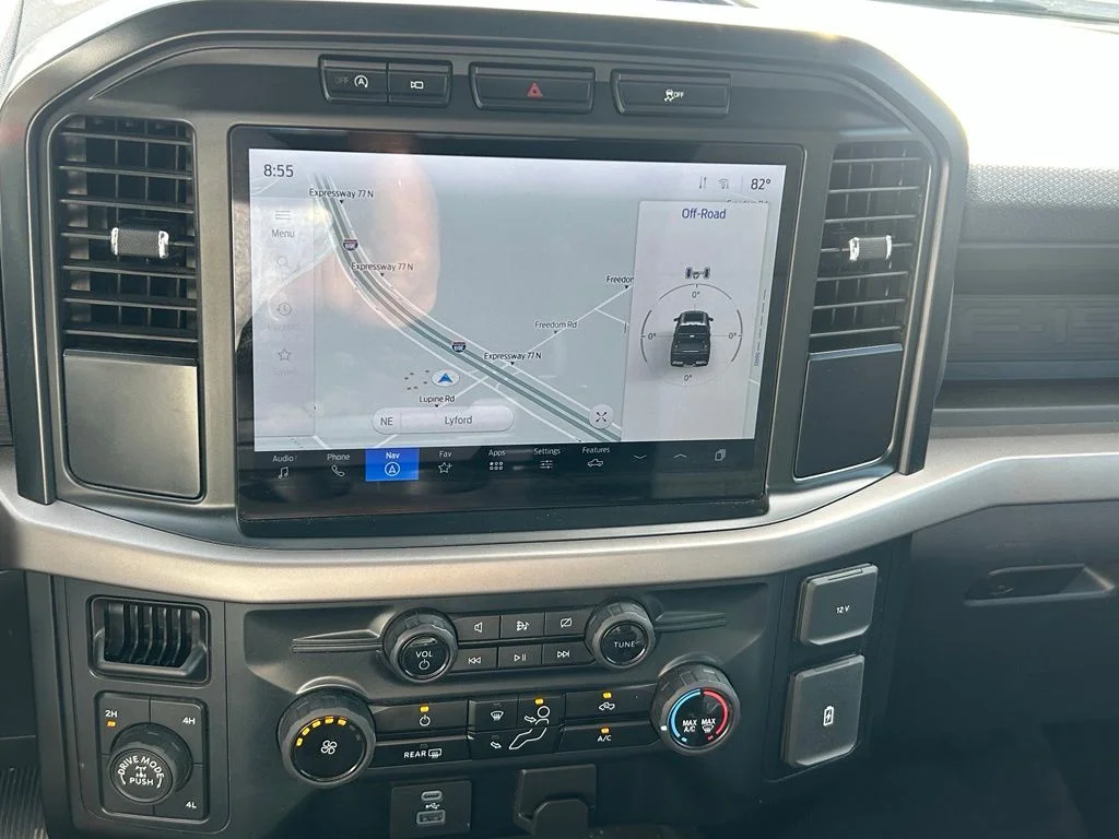 Used 2024 Blue Ford XL image 15