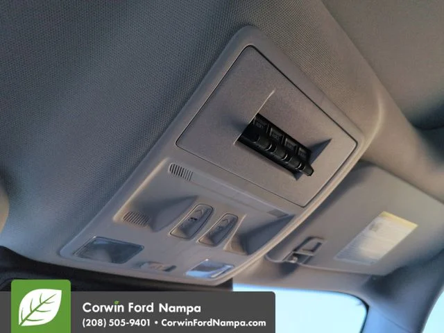 New 2026 Azure Gray Metallic Ford Outer Banks image 22