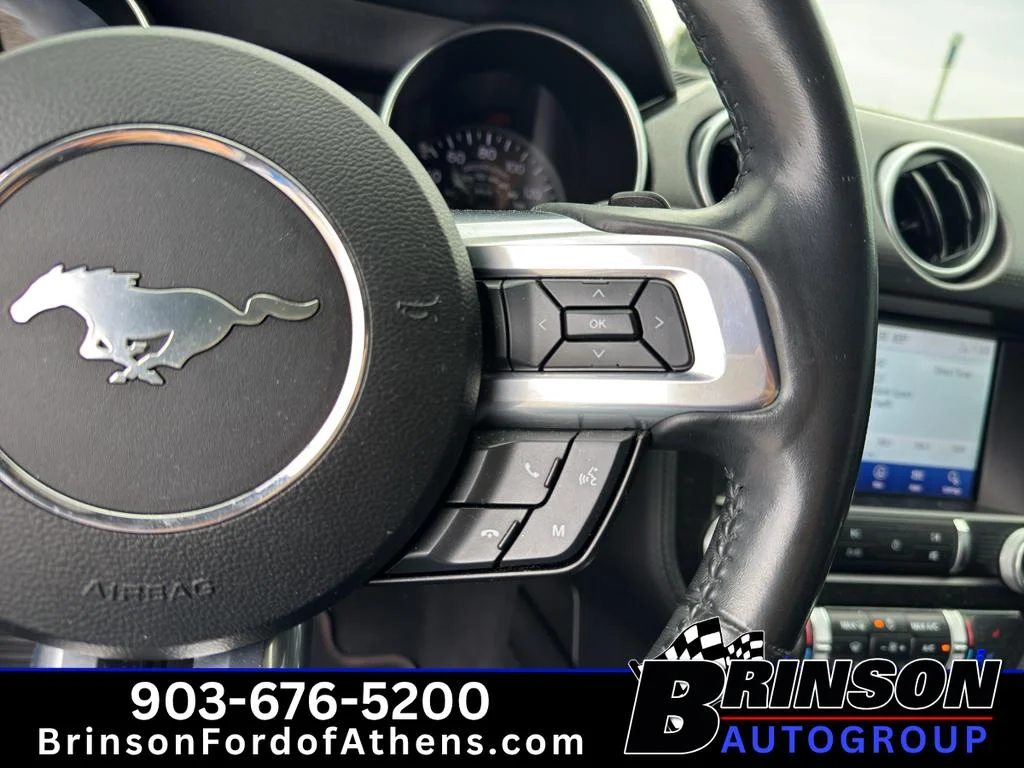 Used 2020  Ford GT Premium image 20