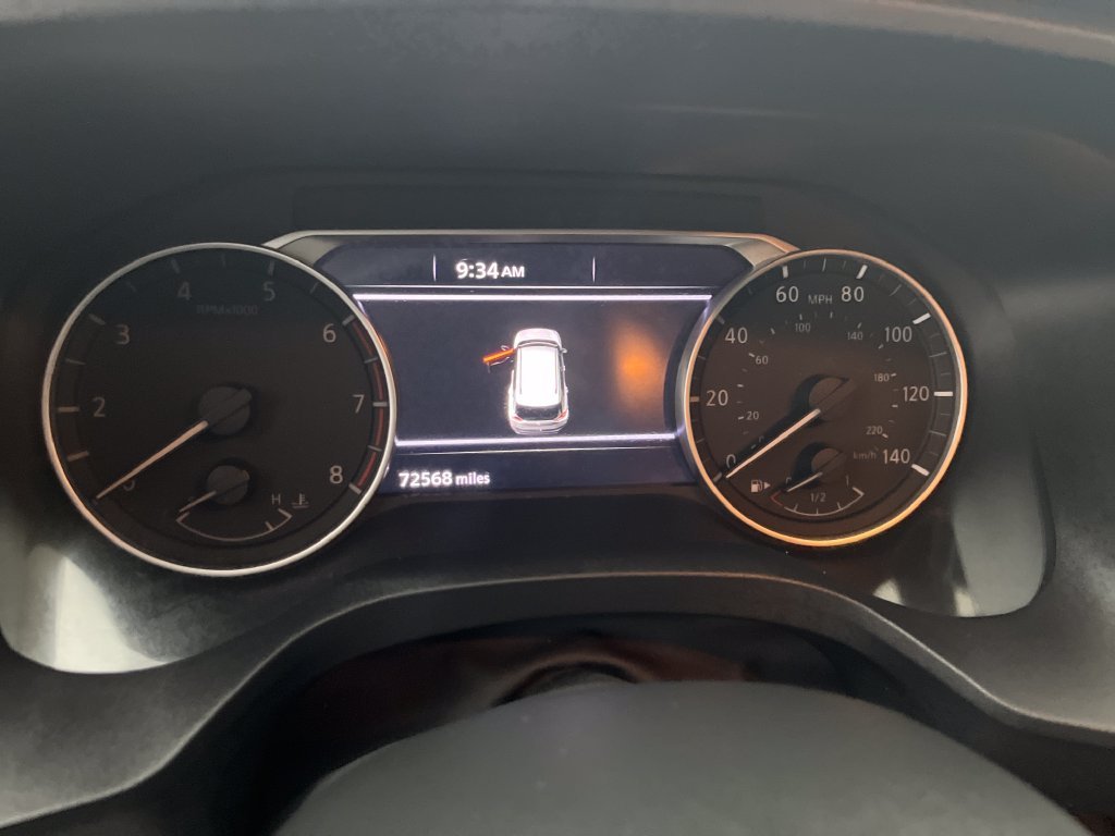 Used 2022 Silver Nissan SV image 17