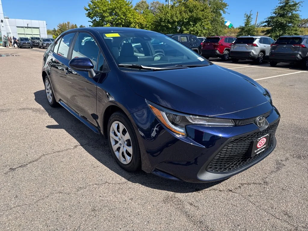 Used 2022 Blue Toyota LE image 9