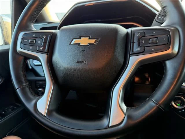Used 2025 Black Chevrolet LT image 15