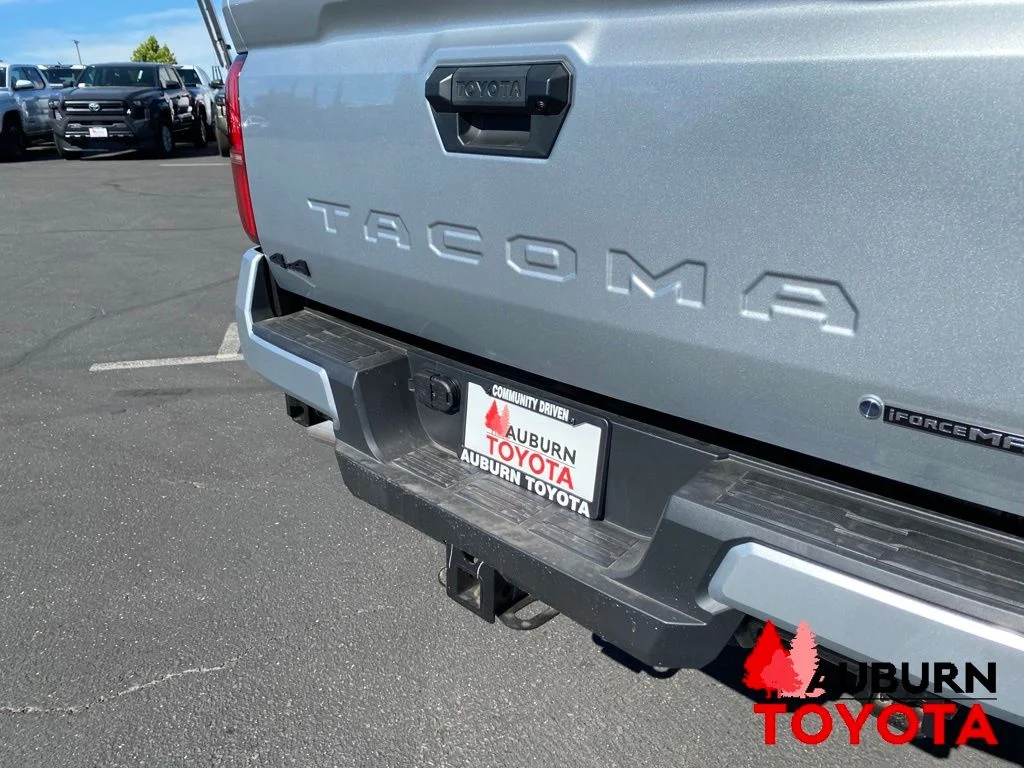 2026 Toyota Tacoma TRD Off Road - Photo 9