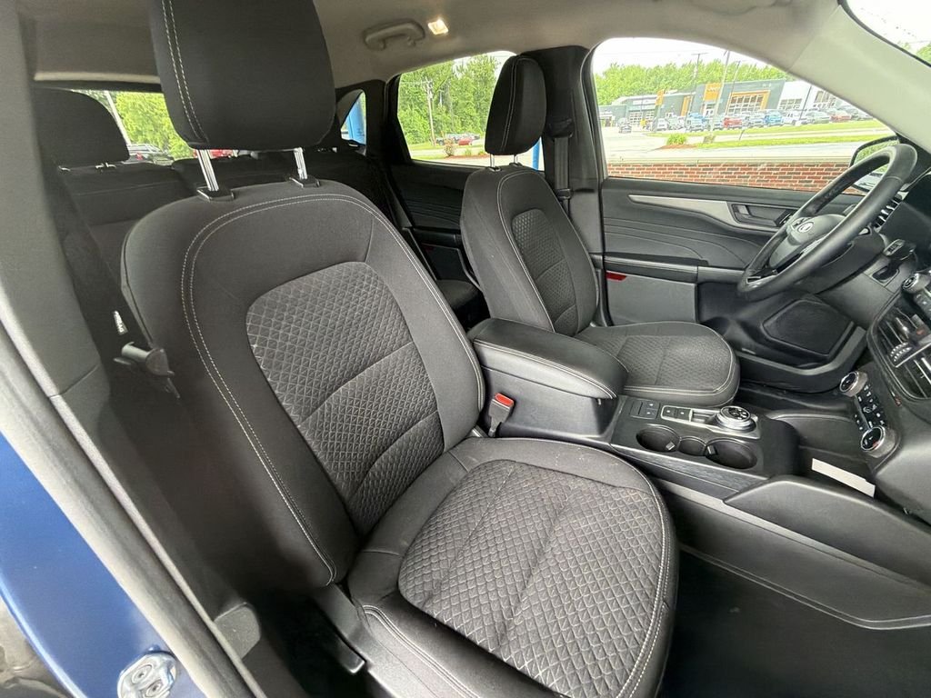Used 2023 Blue Ford Active image 27