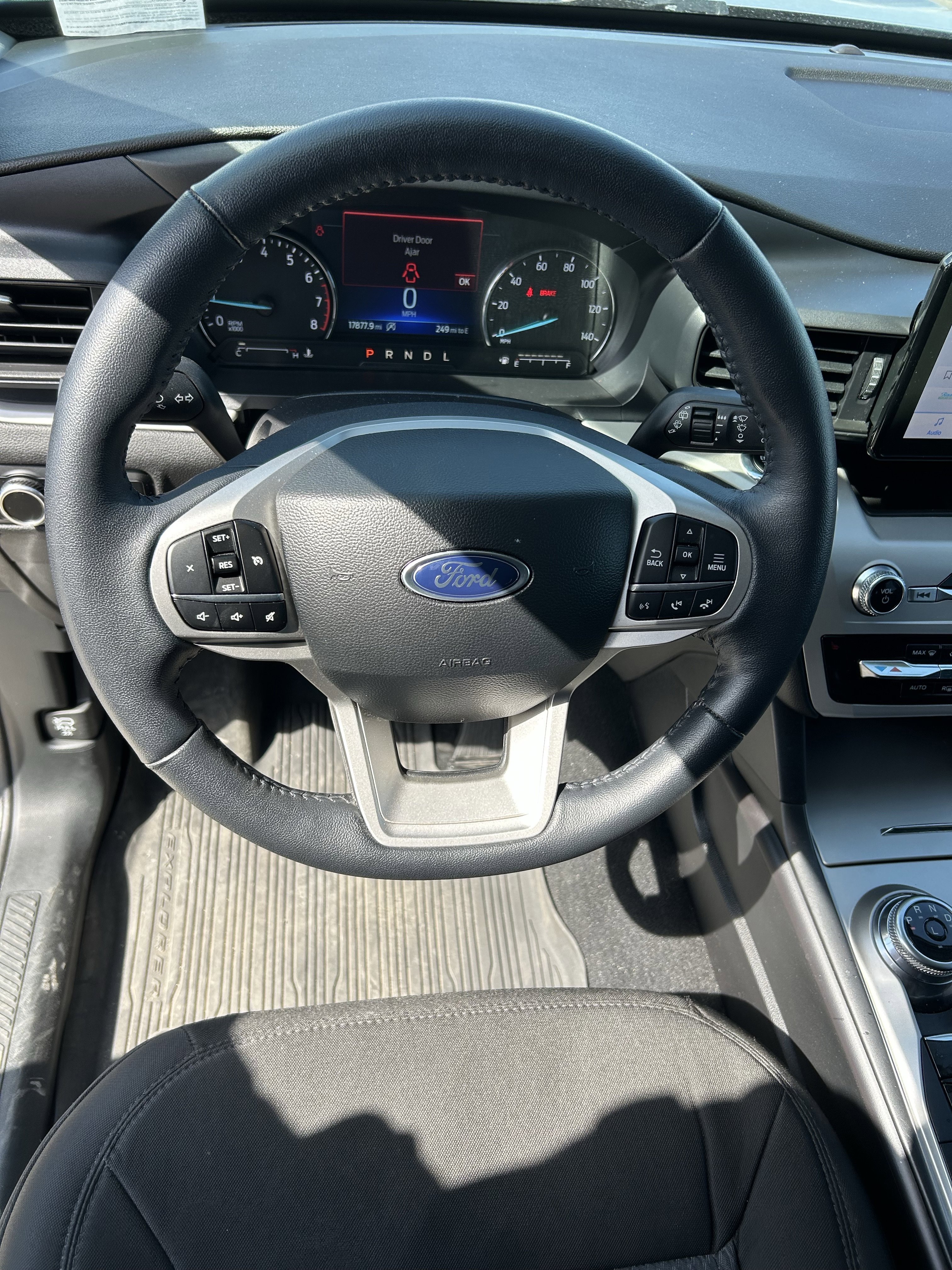 Used 2024 Gray Ford XLT image 13
