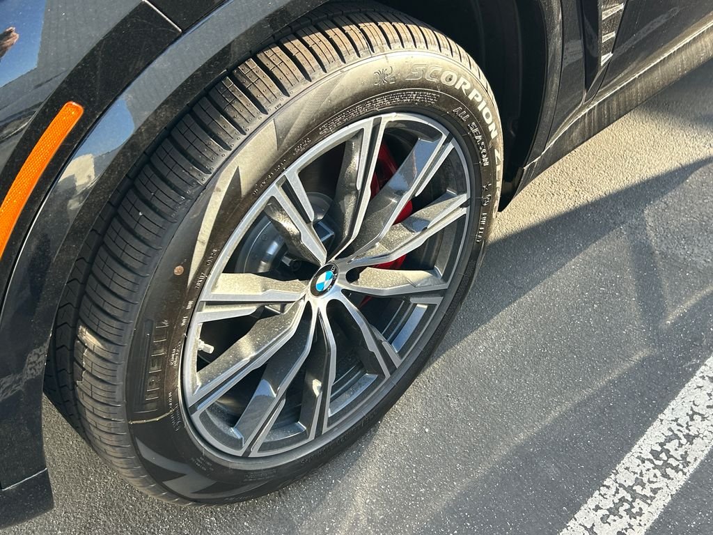 New 2026 Black Sapphire Metallic BMW xDrive50e image 3