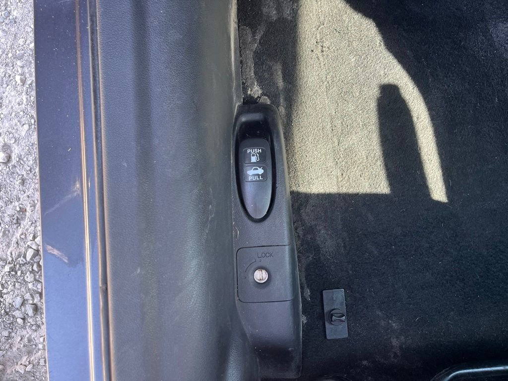 Used 2015  Honda EX image 19