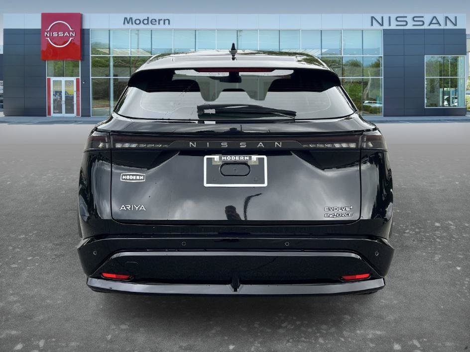 Used 2024 Black Diamond Pearl Nissan EVOLVE+ image 6
