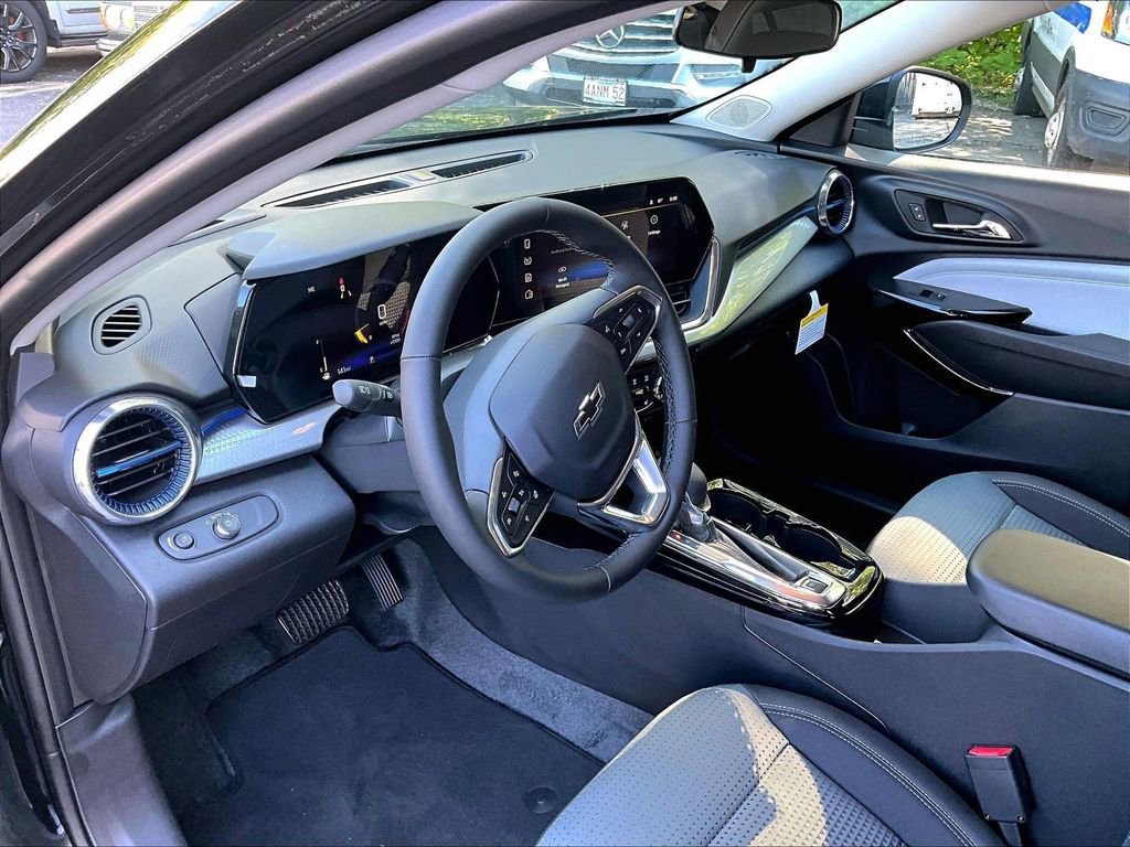 2026 Chevrolet Trax — photo 9
