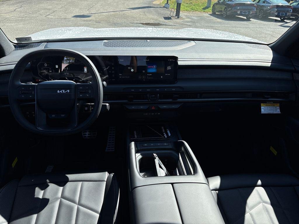 New 2027 Glacial White Pearl Kia X-PRO SX image 28