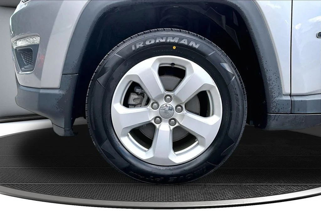 Certified Used 2019 Silver Jeep Latitude image 34