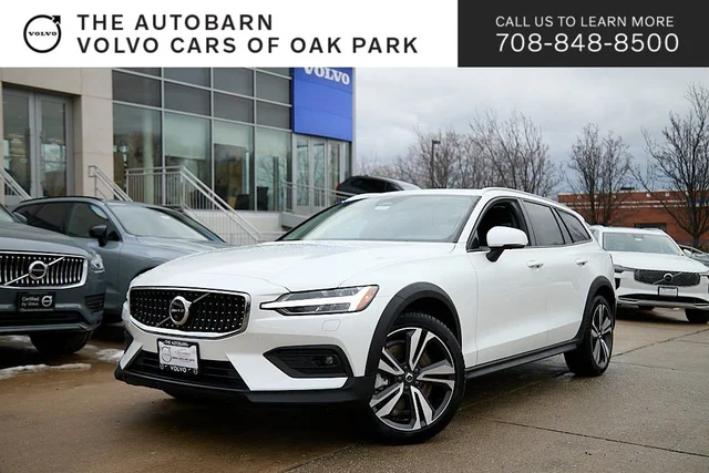 2026 Volvo V60 Cross Country Plus