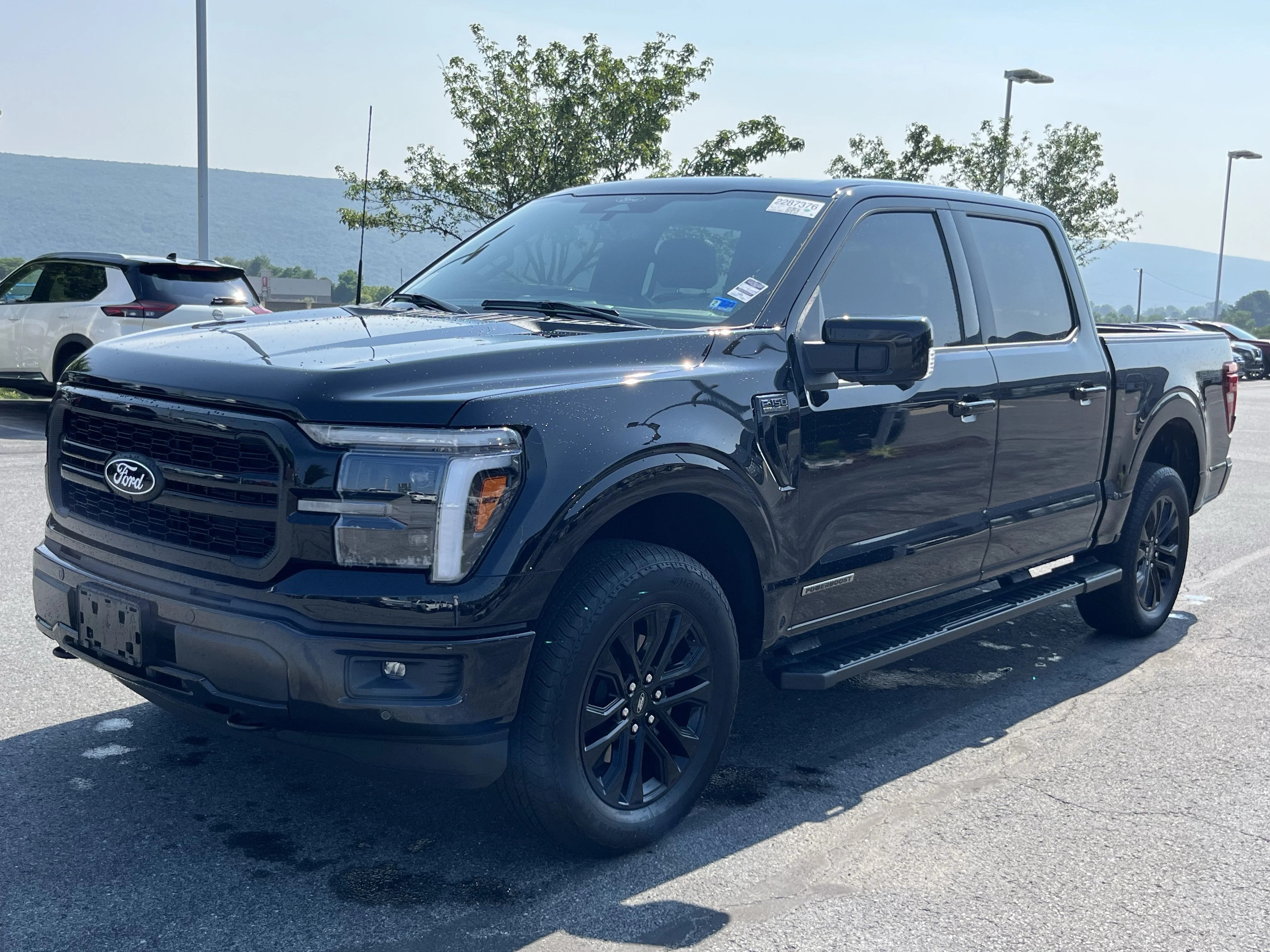 Used 2025 Black Metallic Ford Lariat image 10