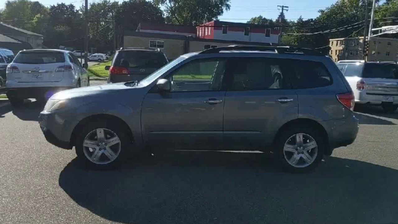 2010 Subaru Forester 2.5X Premium photo 4